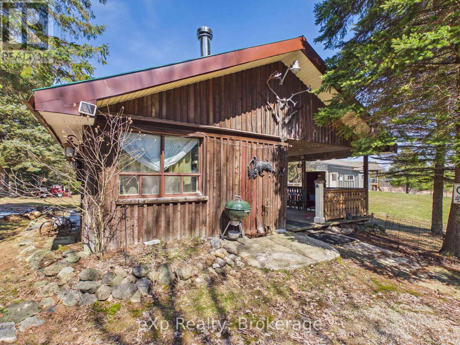 541354 14 Concession, West Grey, Ontario  N0G 1L0 - Photo 34 - X12980420