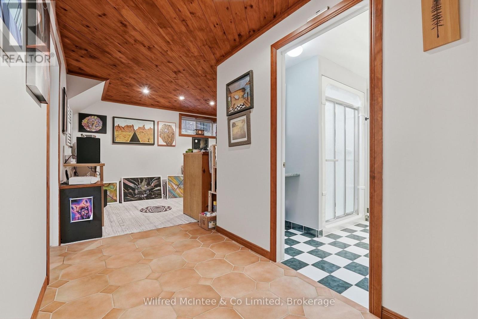 073091 10th Sideroad Sdr, West Grey, Ontario  N4N 3B8 - Photo 20 - X13013386