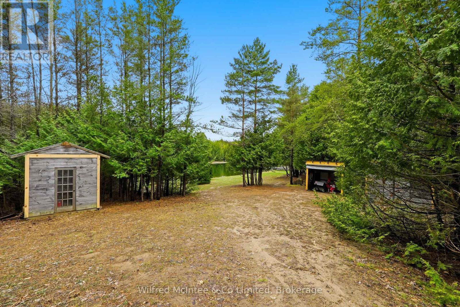 073091 10th Sideroad Sdr, West Grey, Ontario  N4N 3B8 - Photo 34 - X13013386
