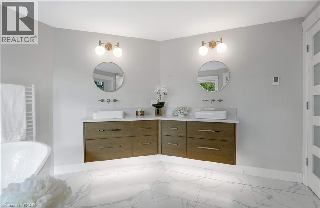 239 Corrie Crescent, Waterloo, Ontario  N2L 5W3 - Photo 32 - 40813851