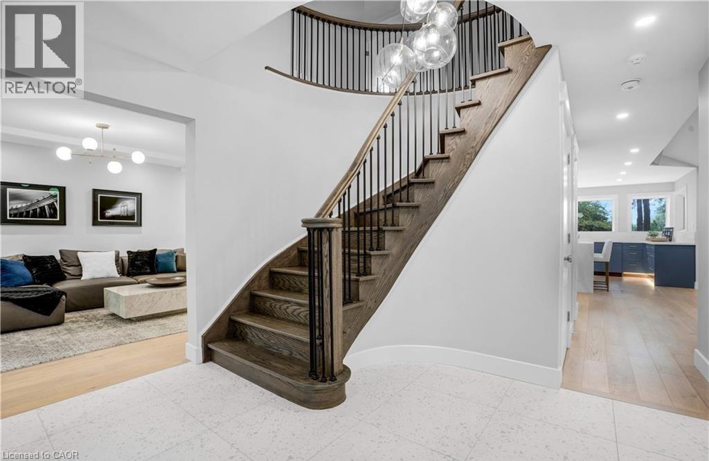 239 Corrie Crescent, Waterloo, Ontario  N2L 5W3 - Photo 4 - 40813851