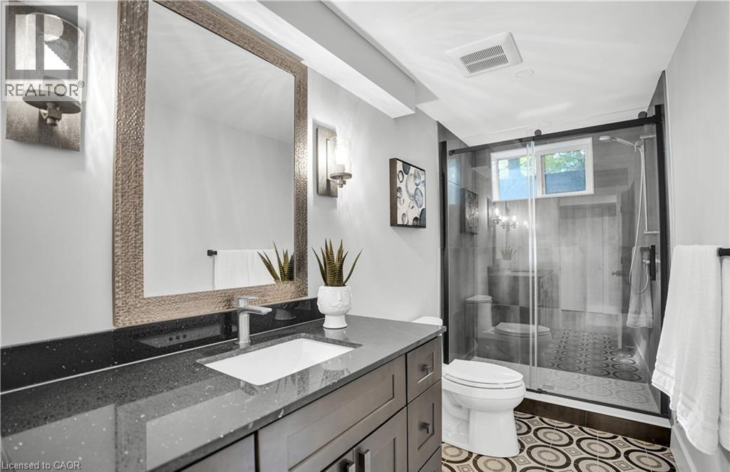 239 Corrie Crescent, Waterloo, Ontario  N2L 5W3 - Photo 42 - 40813851