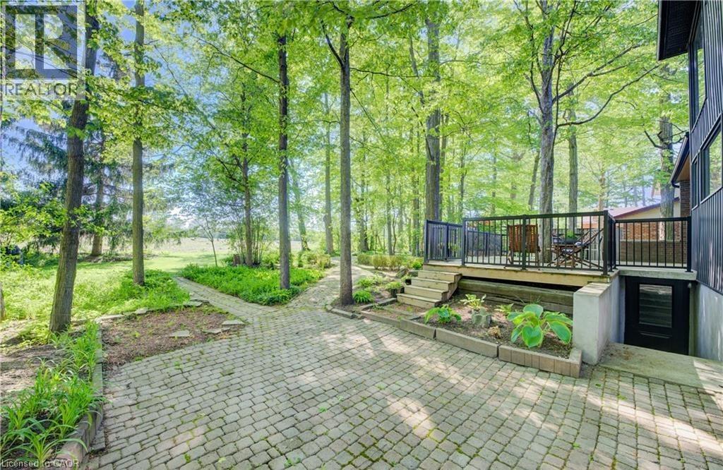 239 Corrie Crescent, Waterloo, Ontario  N2L 5W3 - Photo 49 - 40813851