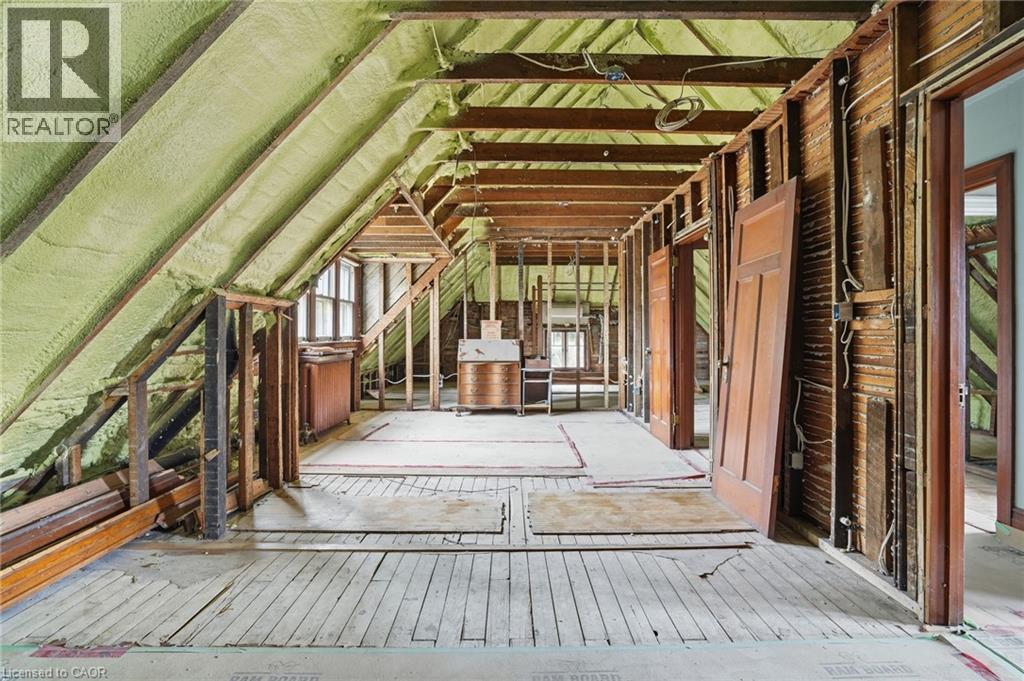 18 Inglewood Drive, Hamilton, Ontario  L8P 2T2 - Photo 34 - 40821922