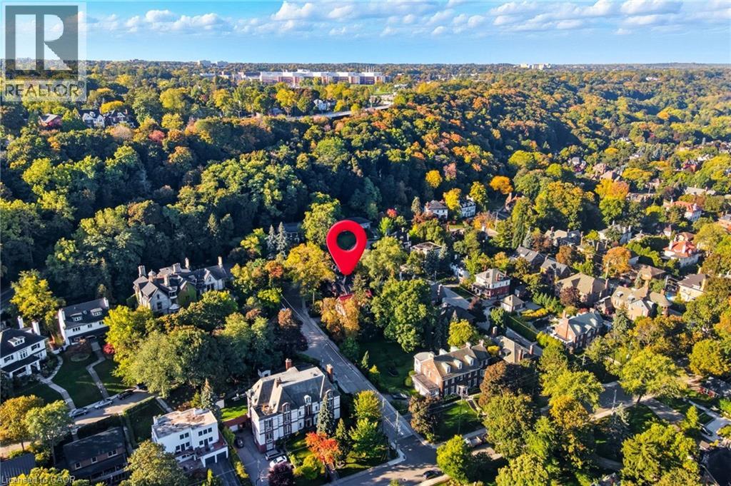 18 Inglewood Drive, Hamilton, Ontario  L8P 2T2 - Photo 3 - 40821922