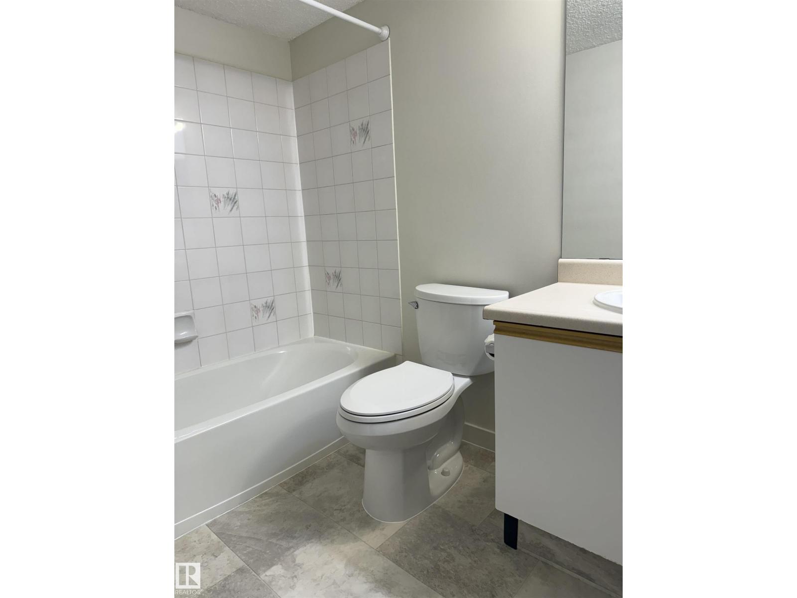 #331 10636 120 St Nw, Edmonton, Alberta  T5H 4L5 - Photo 16 - E4482575