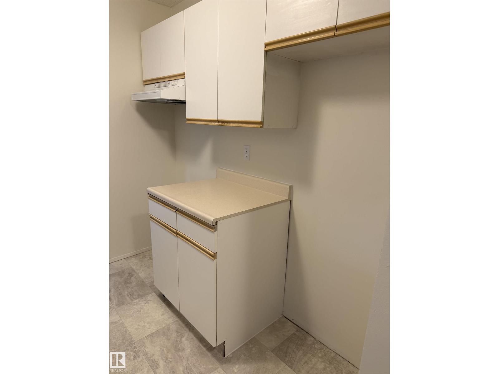 #331 10636 120 St Nw, Edmonton, Alberta  T5H 4L5 - Photo 4 - E4482575