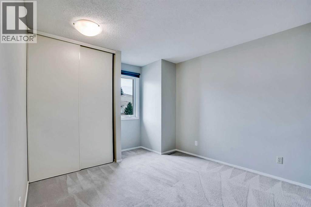 219 Coachway Lane Sw, Calgary, Alberta  T3H 1A4 - Photo 28 - A2293775