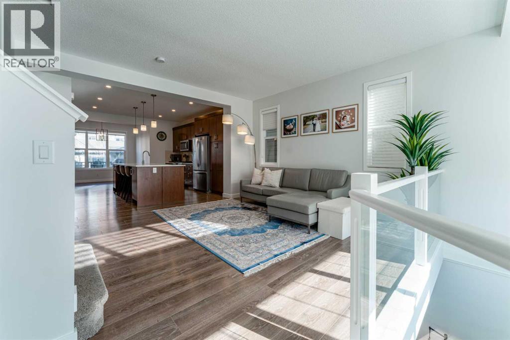 318 Masters Row Se, Calgary, Alberta  T3M 2T7 - Photo 5 - A2300506