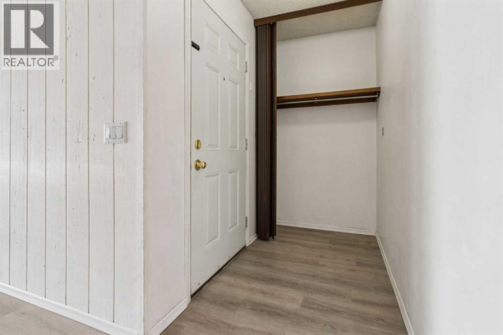 1411, 3500 Varsity Drive Nw, Calgary, Alberta  T2L 1Y3 - Photo 3 - A2301164