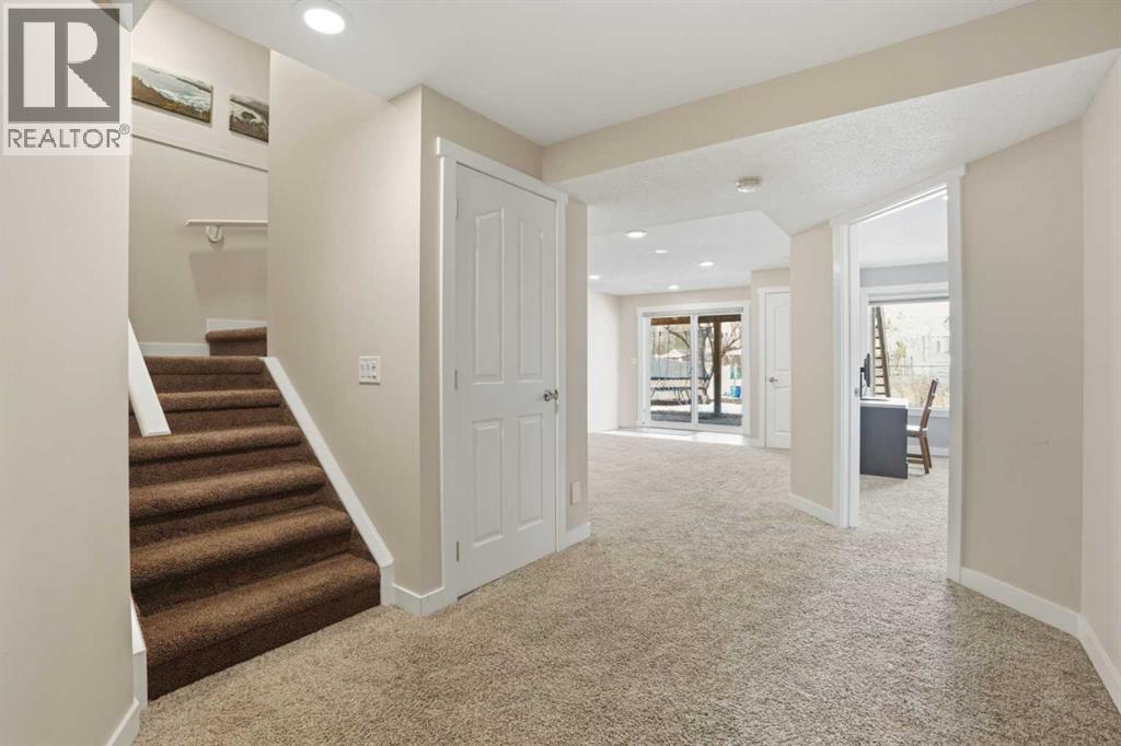 444 Douglas Glen Close Se, Calgary, Alberta  T2Z 3A4 - Photo 27 - A2302233