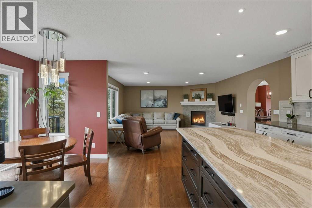 444 Douglas Glen Close Se, Calgary, Alberta  T2Z 3A4 - Photo 8 - A2302233