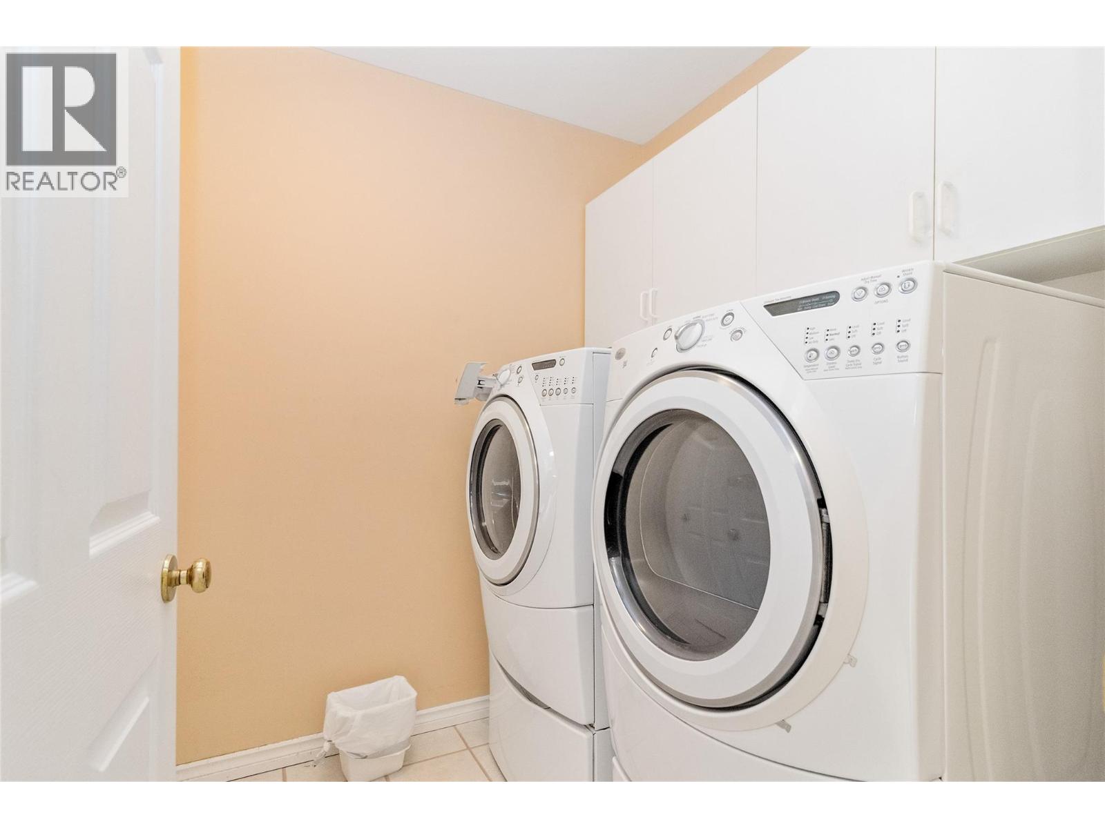 3518 Invermere Court, Kelowna, British Columbia  V1W 3R5 - Photo 28 - 10383960