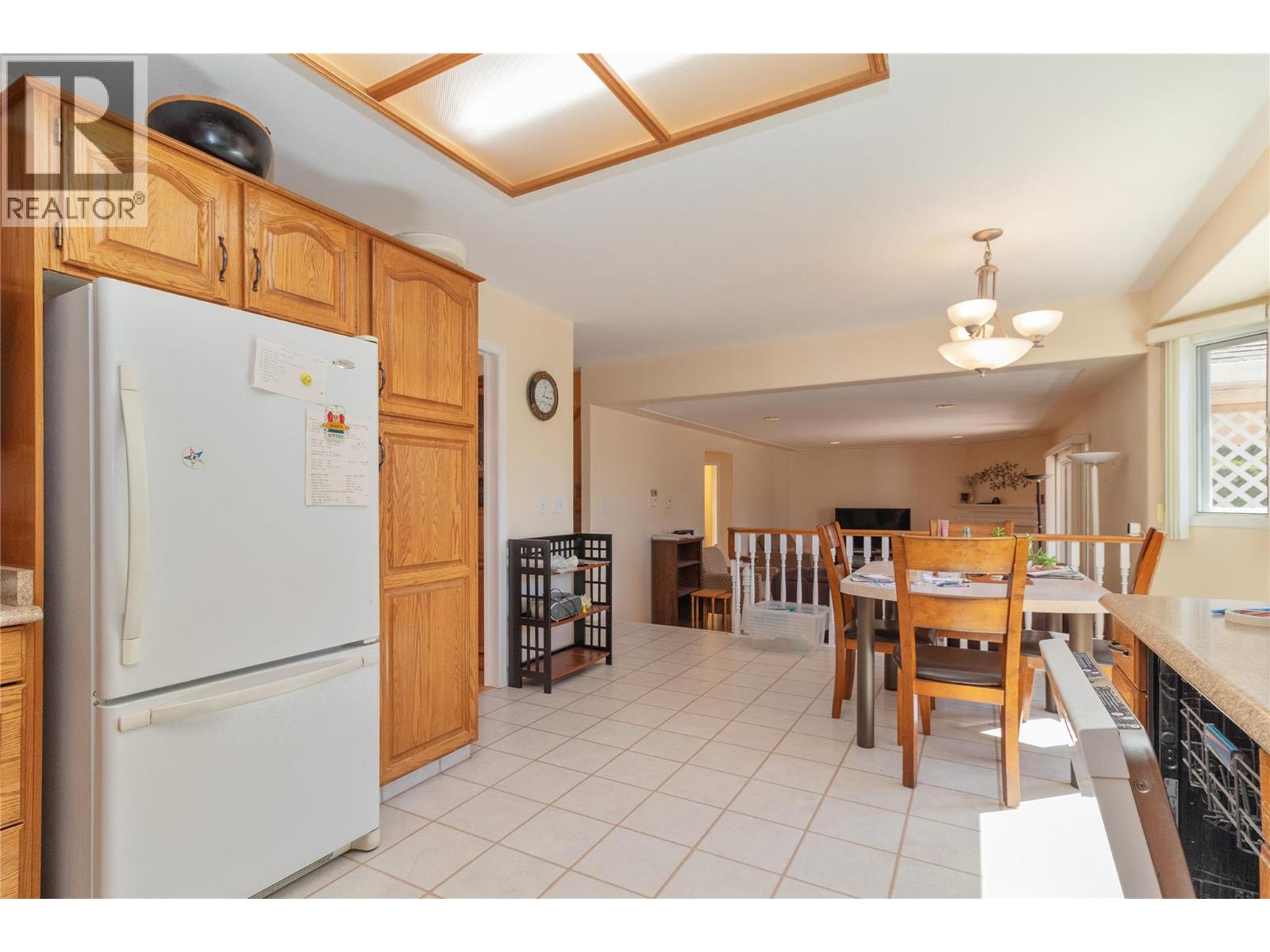 3518 Invermere Court, Kelowna, British Columbia  V1W 3R5 - Photo 18 - 10383960