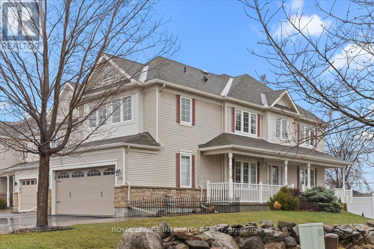 236 Wabiskaw Private, Ottawa, Ontario  K2J 0E5 - Photo 2 - X13014684