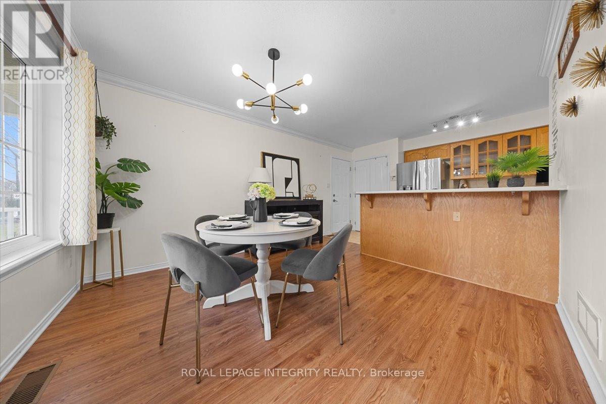 236 Wabiskaw Private, Ottawa, Ontario  K2J 0E5 - Photo 5 - X13014684