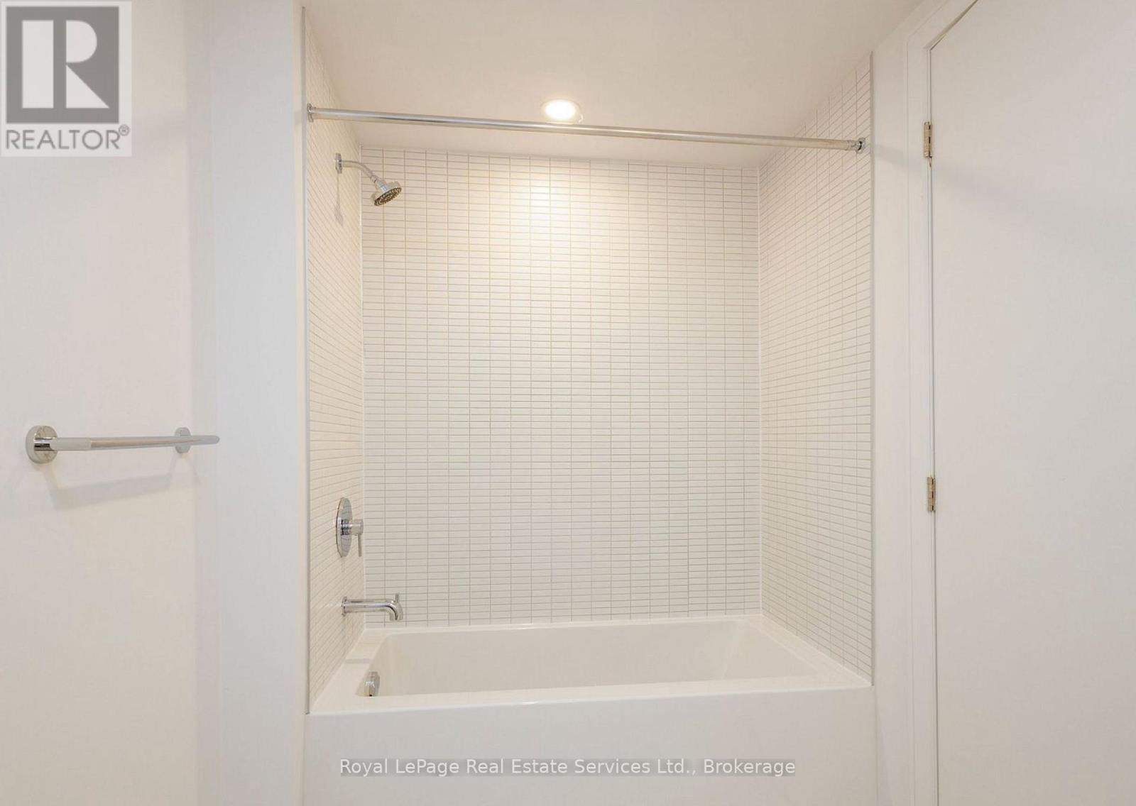 1011 - 1 Jarvis Street, Hamilton, Ontario  L8R 3J2 - Photo 11 - X13014698