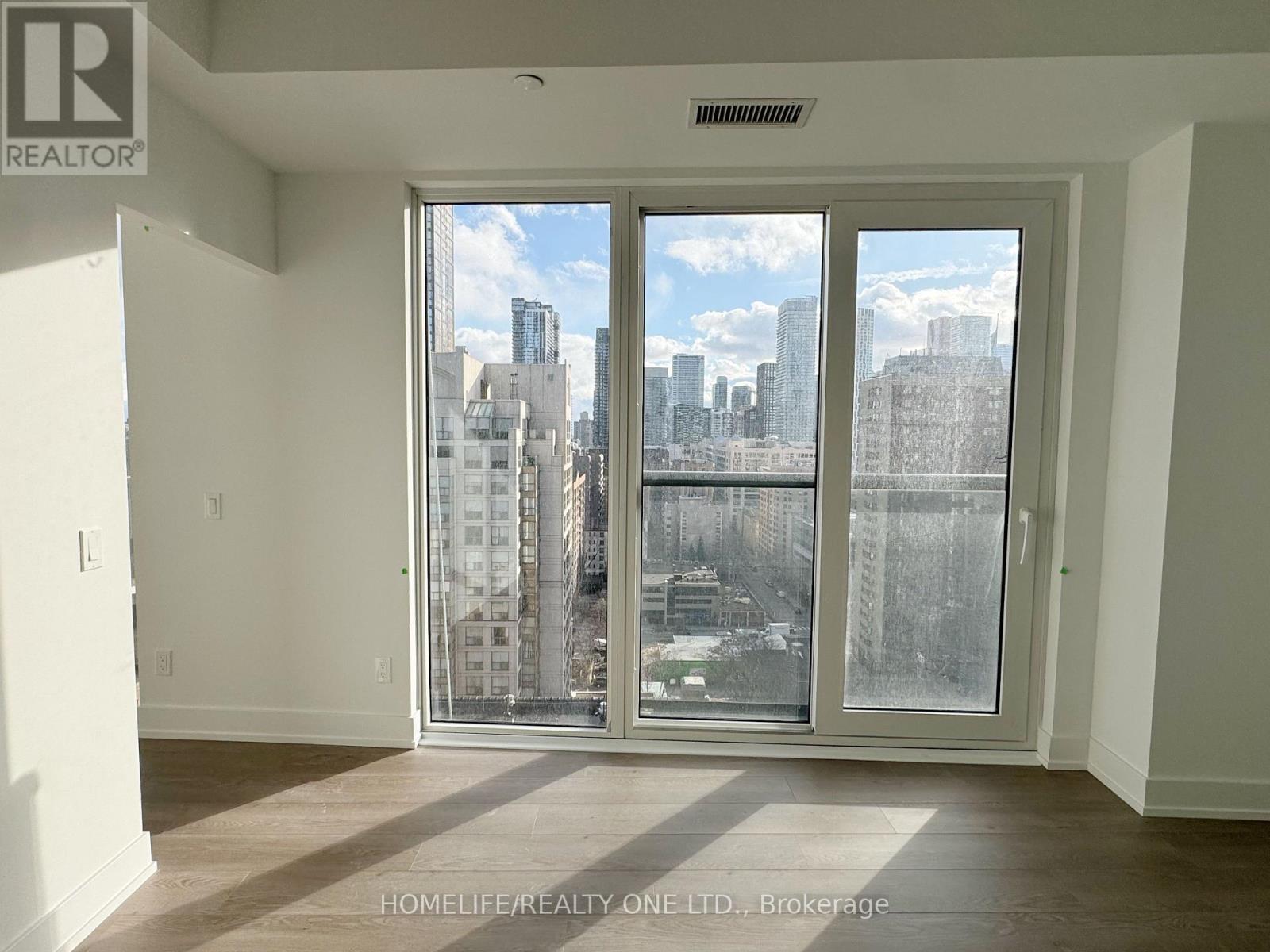 1613 - 308 Jarvis Street, Toronto, Ontario  M5B 0E3 - Photo 2 - C13014640