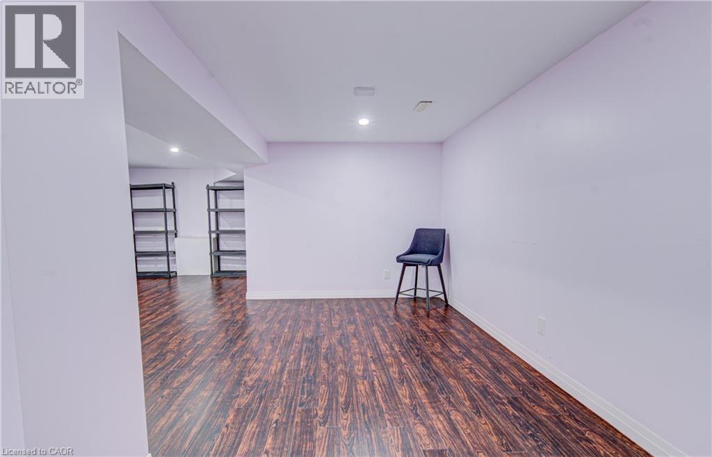 141 Mooregate Crescent, Kitchener, Ontario  N2M 2E9 - Photo 28 - 40815113