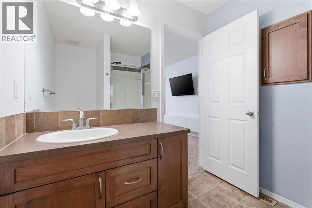 512 Panatella Square Nw, Calgary, Alberta  T3K 0T5 - Photo 23 - A2299653