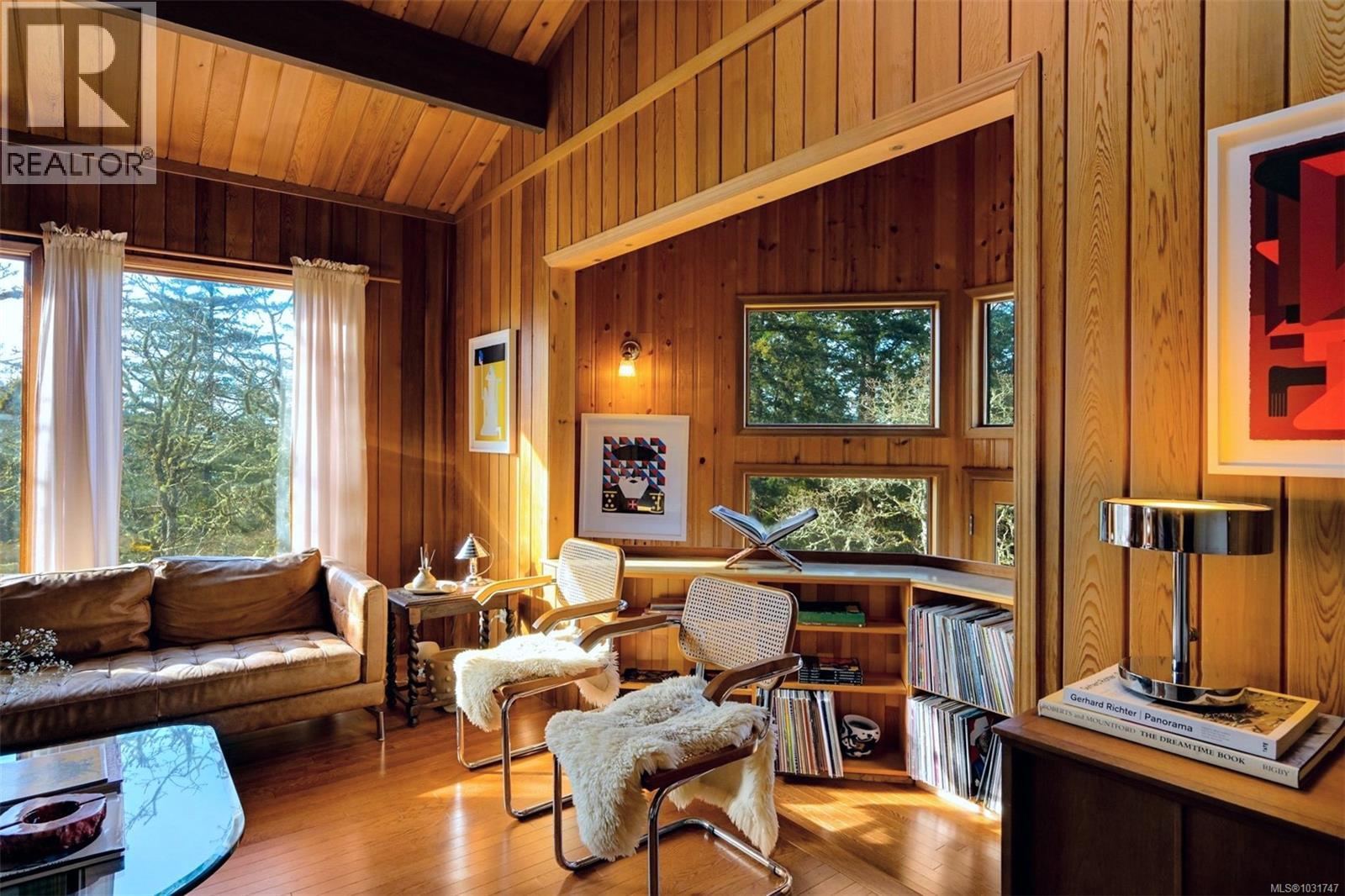 6587 West Saanich Rd, Central Saanich, British Columbia  V8M 1W8 - Photo 13 - 1031747