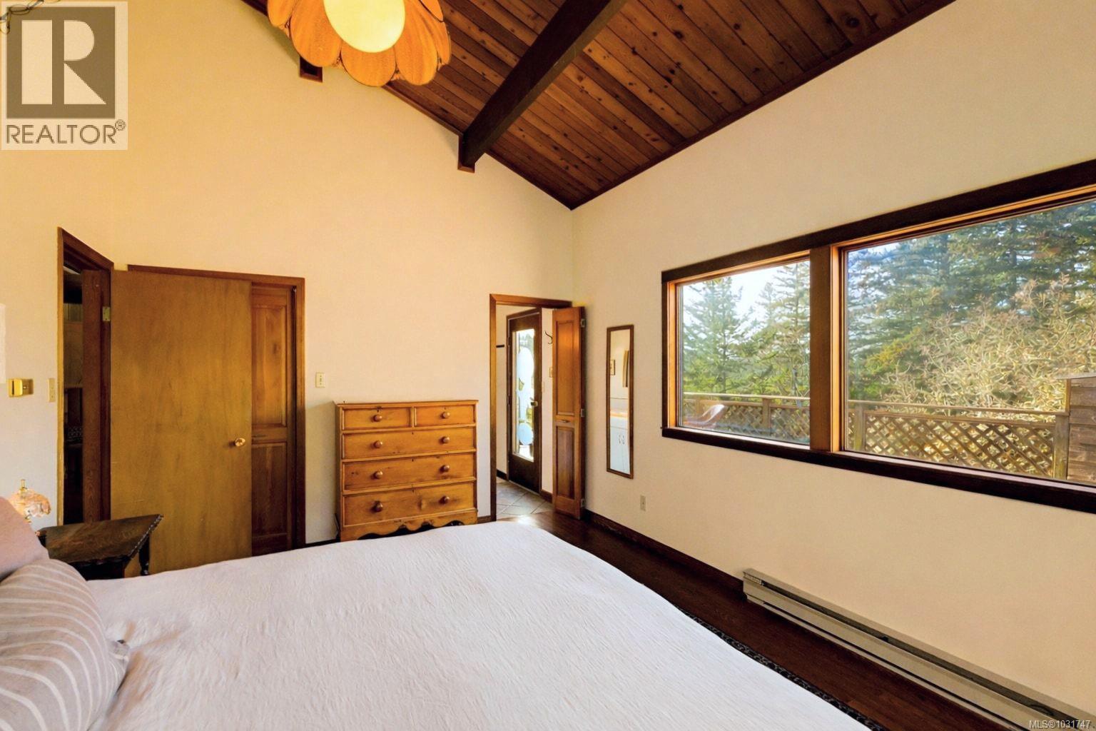 6587 West Saanich Rd, Central Saanich, British Columbia  V8M 1W8 - Photo 28 - 1031747