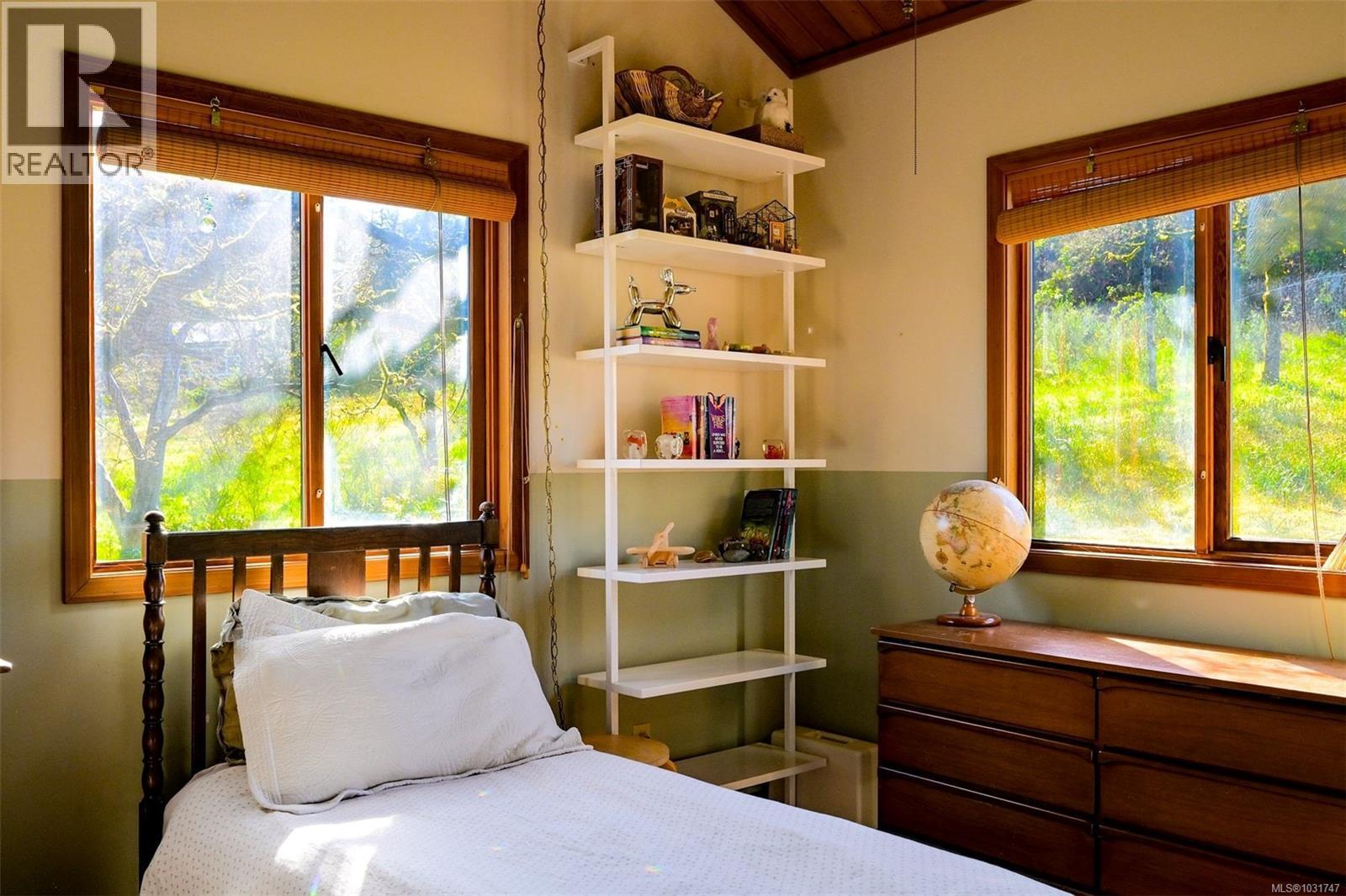 6587 West Saanich Rd, Central Saanich, British Columbia  V8M 1W8 - Photo 38 - 1031747