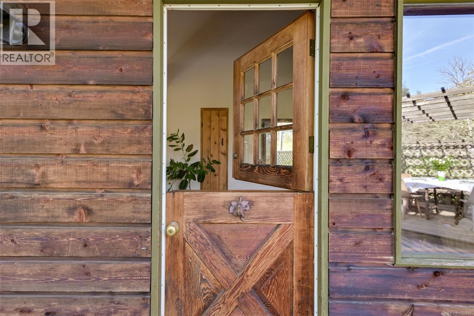 6587 West Saanich Rd, Central Saanich, British Columbia  V8M 1W8 - Photo 7 - 1031747