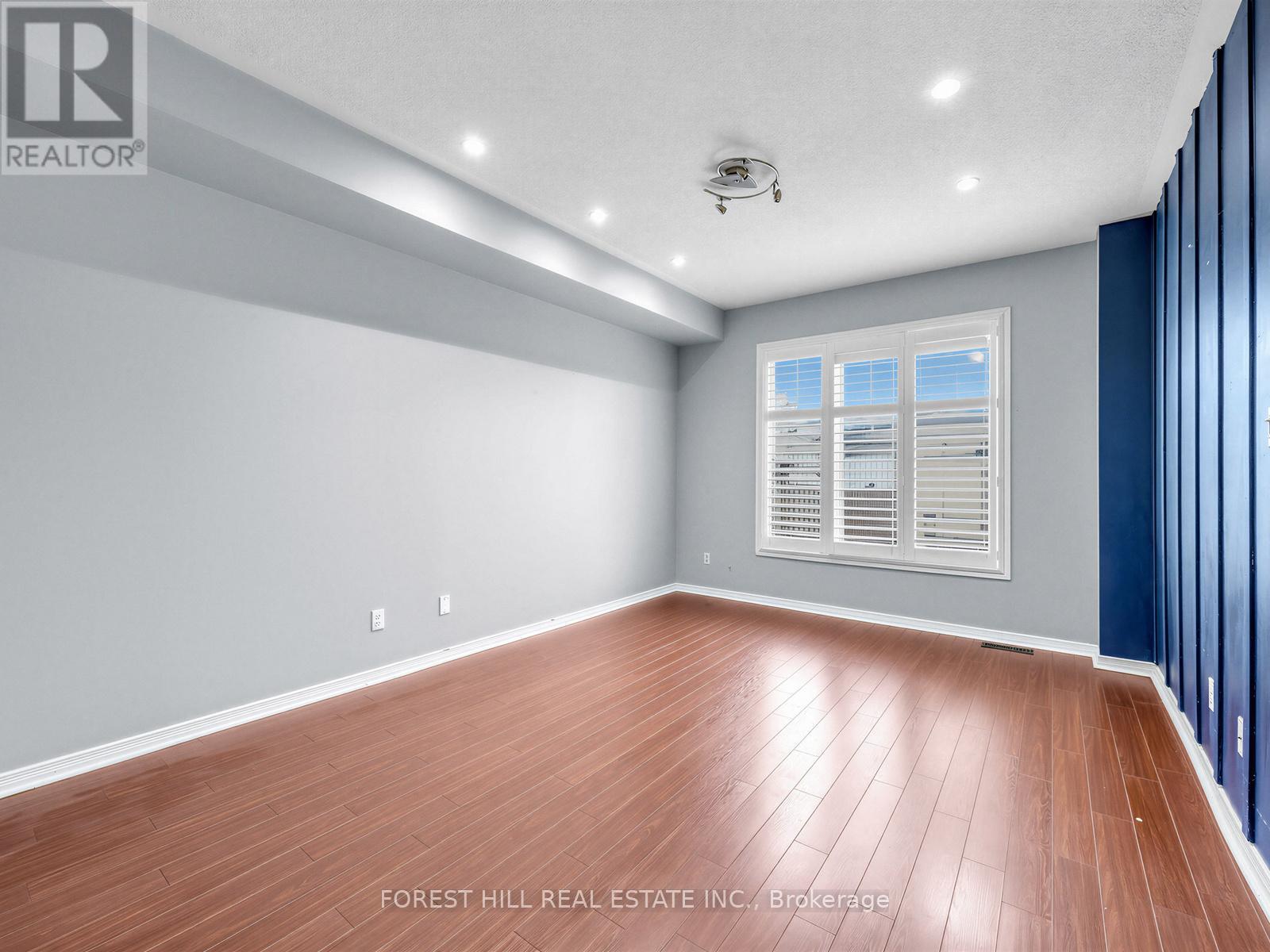 40 Croker Drive S, Ajax, Ontario  L1S 7T3 - Photo 11 - E13014606