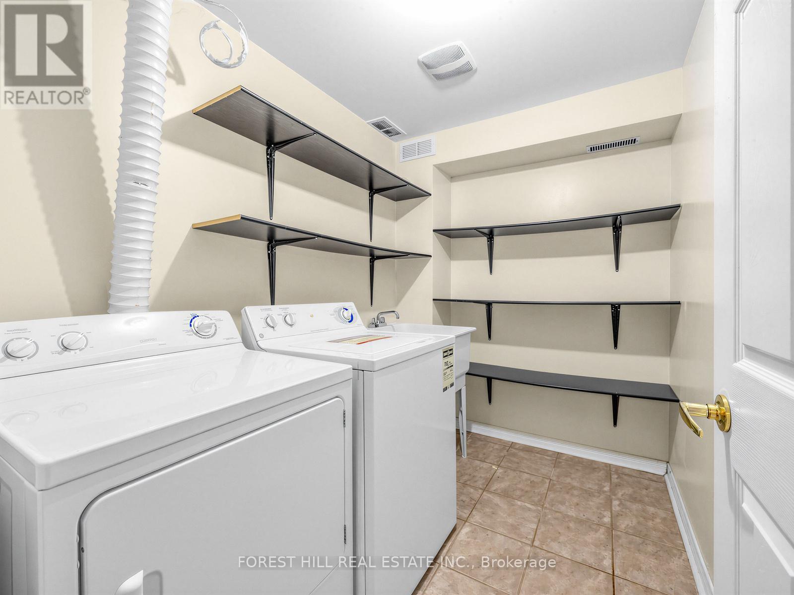 40 Croker Drive S, Ajax, Ontario  L1S 7T3 - Photo 26 - E13014606