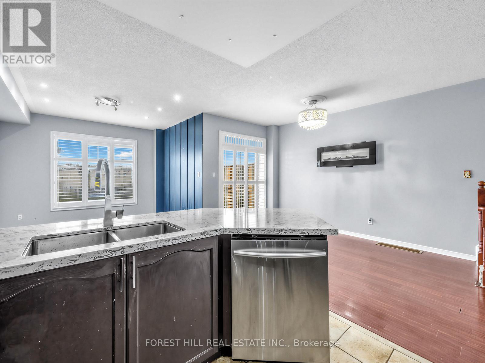 40 Croker Drive S, Ajax, Ontario  L1S 7T3 - Photo 7 - E13014606