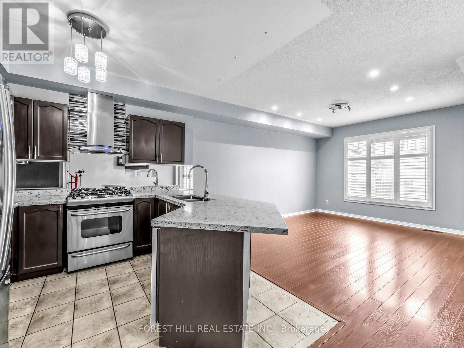 40 Croker Drive S, Ajax, Ontario  L1S 7T3 - Photo 8 - E13014606