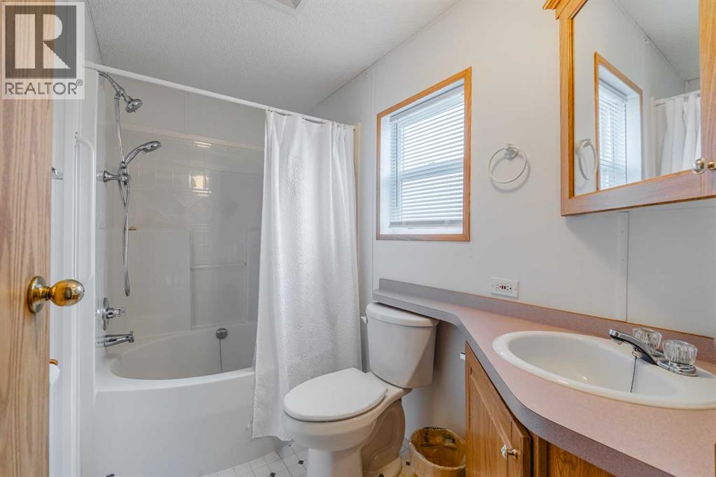 208 Ranchwood Lane, Strathmore, Alberta  T1P 1M8 - Photo 23 - A2301950