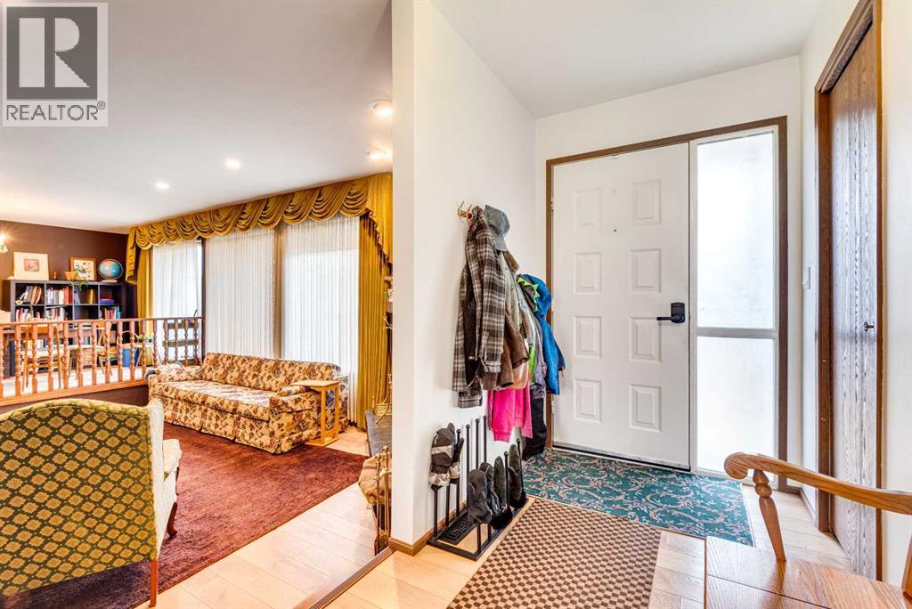 520 8 Street SE, Three Hills, Alberta  T0M 2A0 - Photo 8 - A2302460