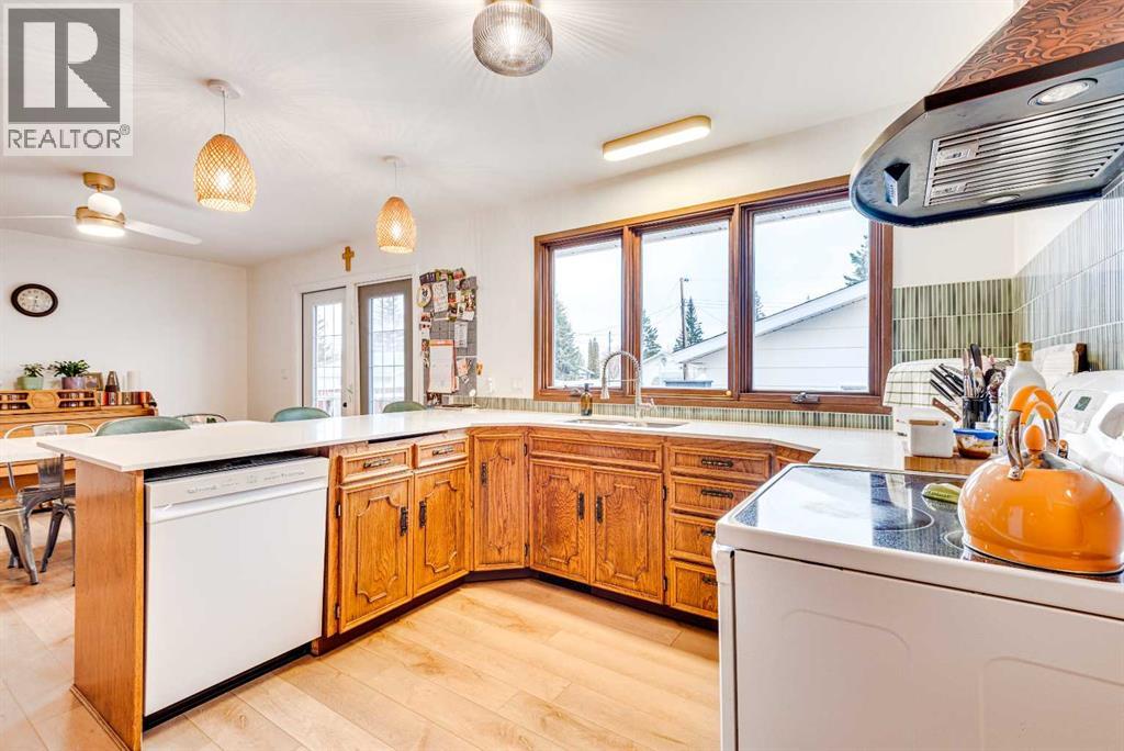 520 8 Street SE, Three Hills, Alberta  T0M 2A0 - Photo 15 - A2302460