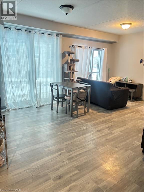 275 Larch Street Unit# 108, Waterloo, Ontario  N2L 3R2 - Photo 3 - 40822027