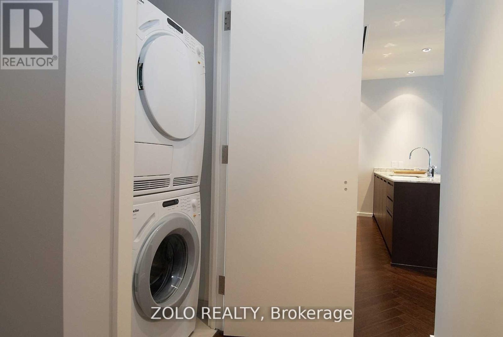 5505 - 180 University Avenue, Toronto, Ontario  M5H 0A2 - Photo 23 - C12684128