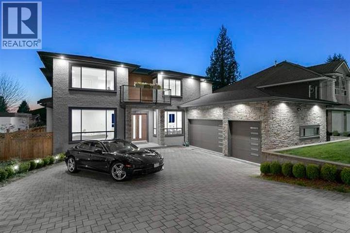 338 Mundy Street, Coquitlam, British Columbia  V3K 5M4 - Photo 2 - R3112878