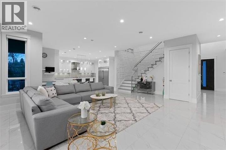 338 Mundy Street, Coquitlam, British Columbia  V3K 5M4 - Photo 8 - R3112878