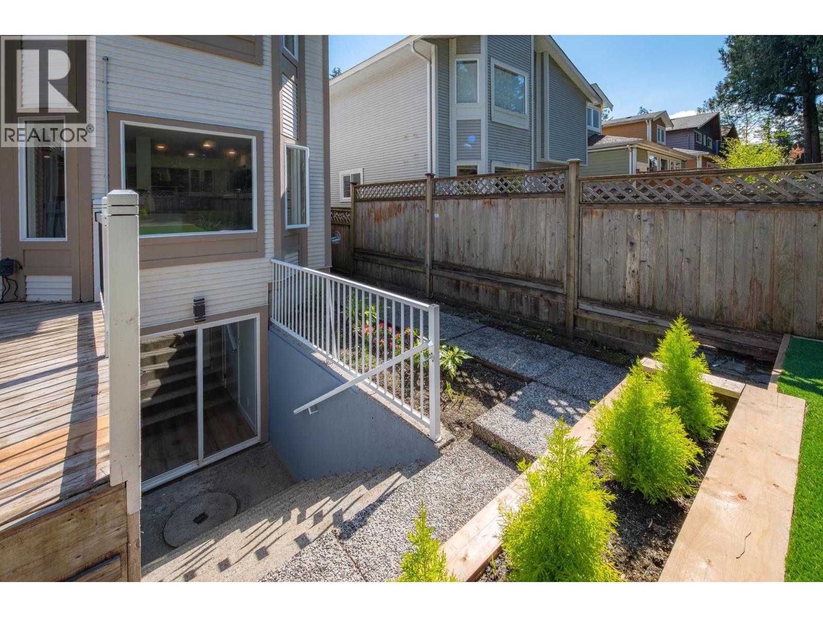 2111 Philip Avenue, North Vancouver, British Columbia  V7P 2W5 - Photo 28 - R3112892