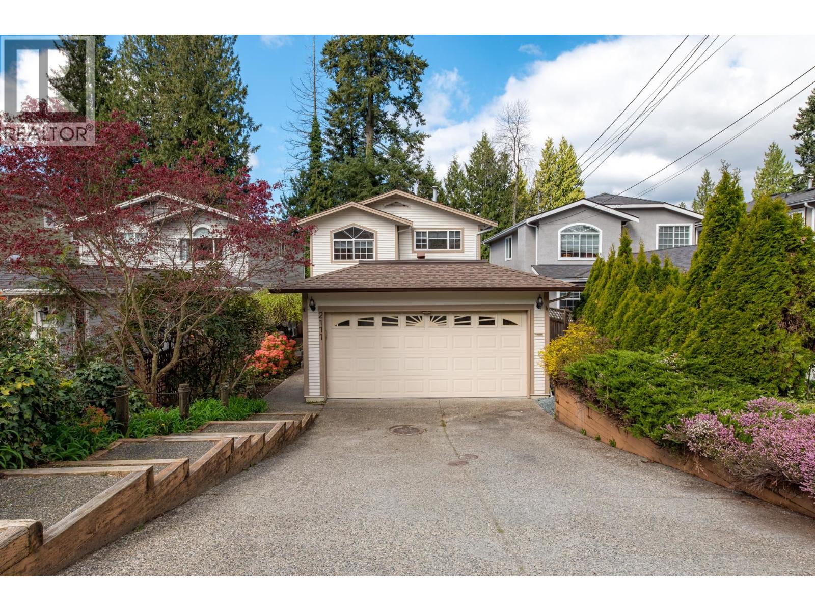 2111 Philip Avenue, North Vancouver, British Columbia  V7P 2W5 - Photo 39 - R3112892