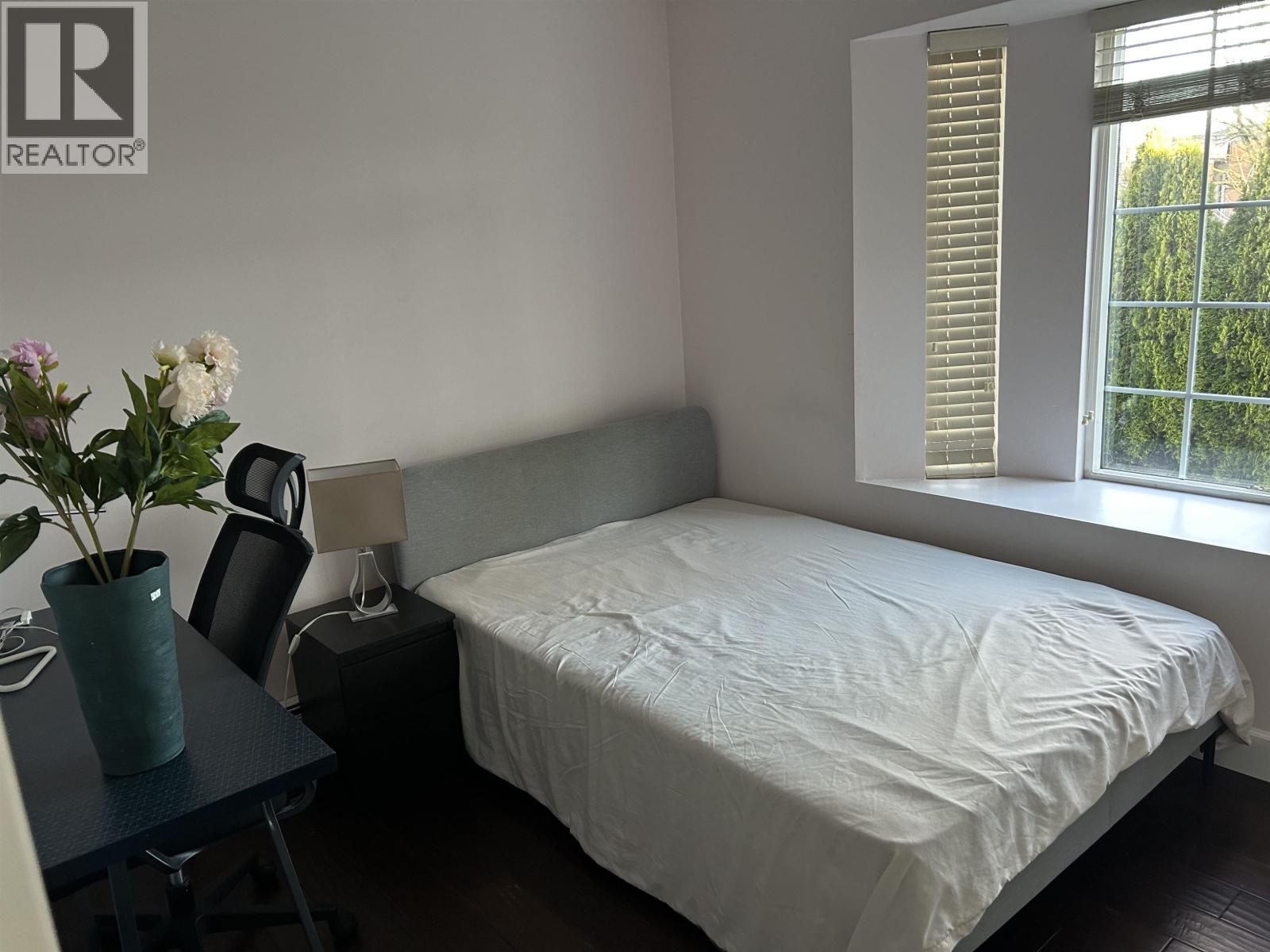 Ground Level 5510 Rumble St., Burnaby, British Columbia  V5J 2C1 - Photo 4 - R3112897