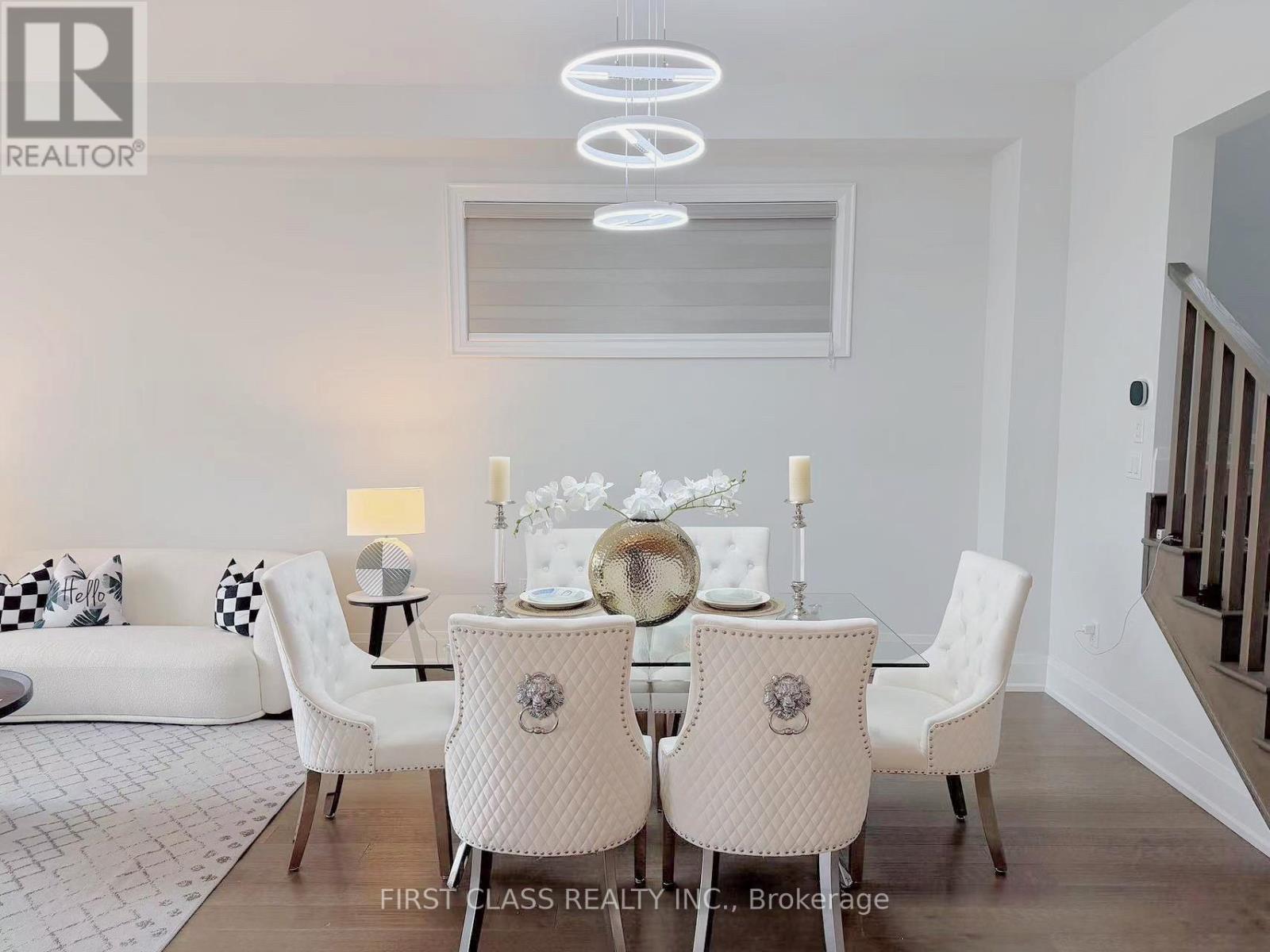 68 Tranquility Crescent, Markham, Ontario  L6C 3R1 - Photo 5 - N13005030