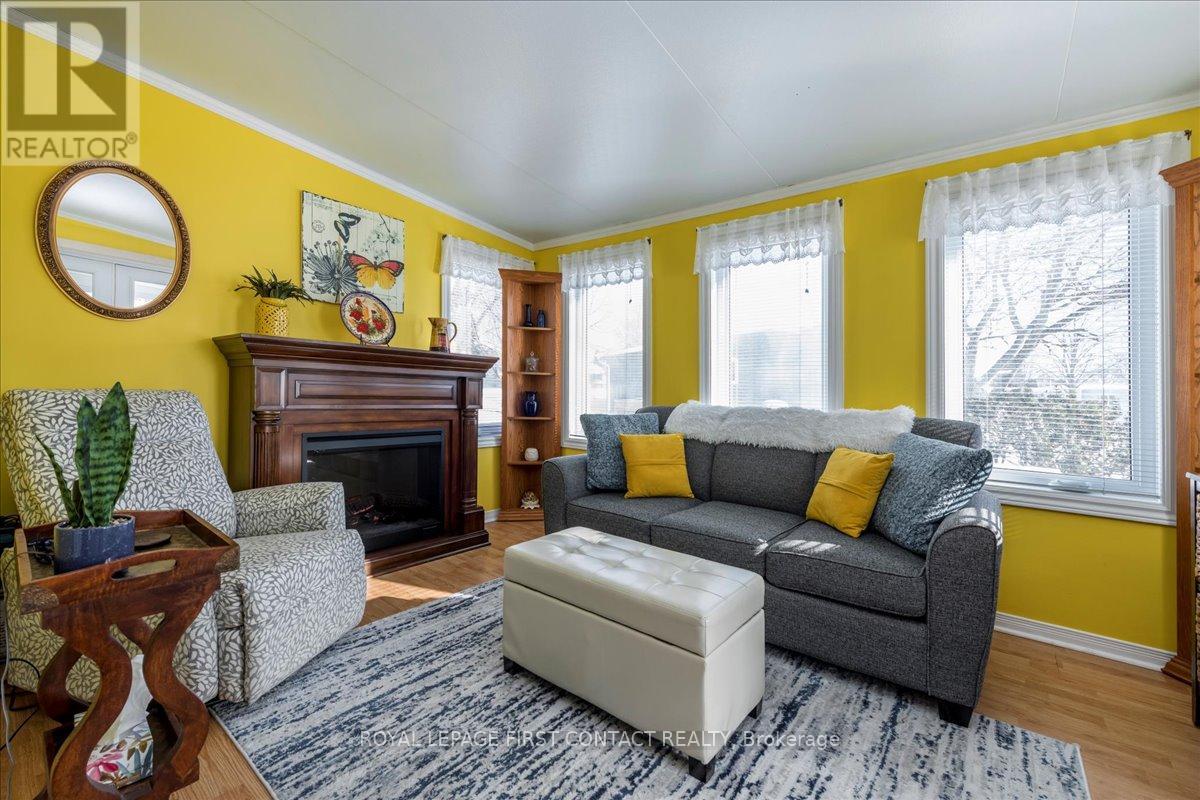 5 Terra Nova Arm, Innisfil, Ontario  L9S 1S1 - Photo 12 - N12719816