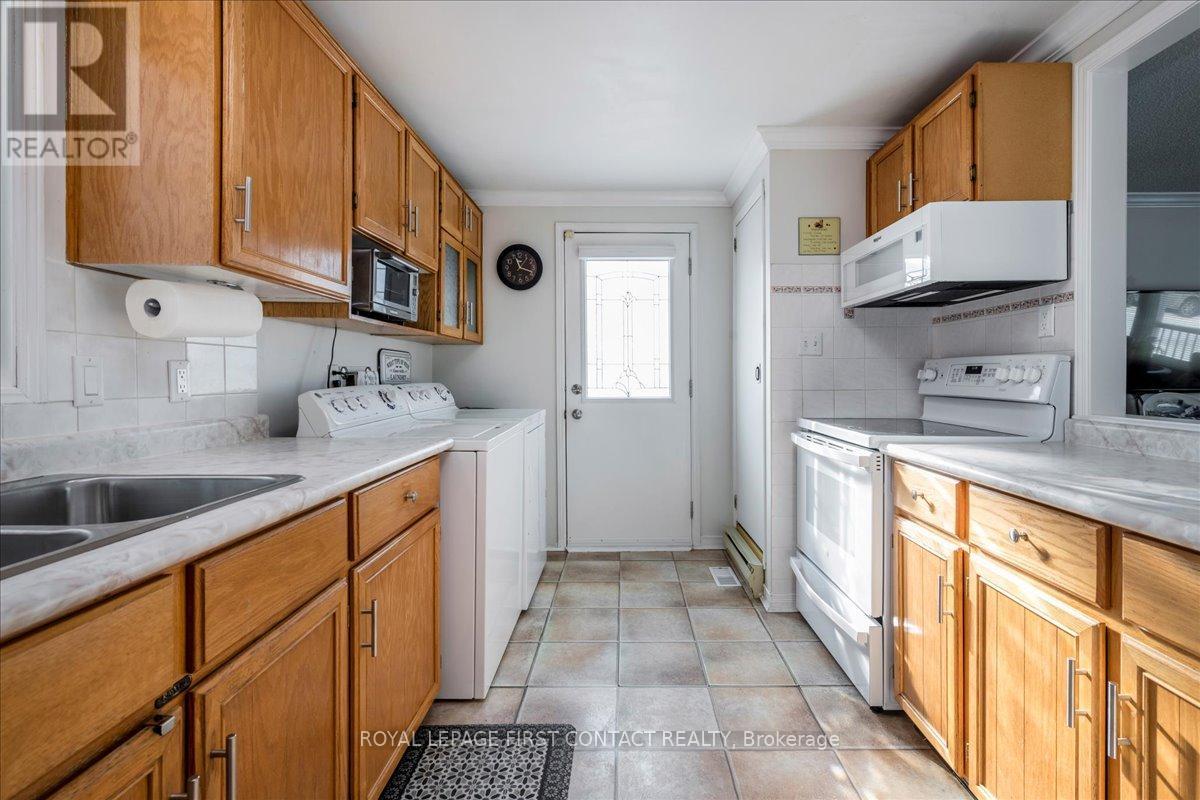 5 Terra Nova Arm, Innisfil, Ontario  L9S 1S1 - Photo 8 - N12719816