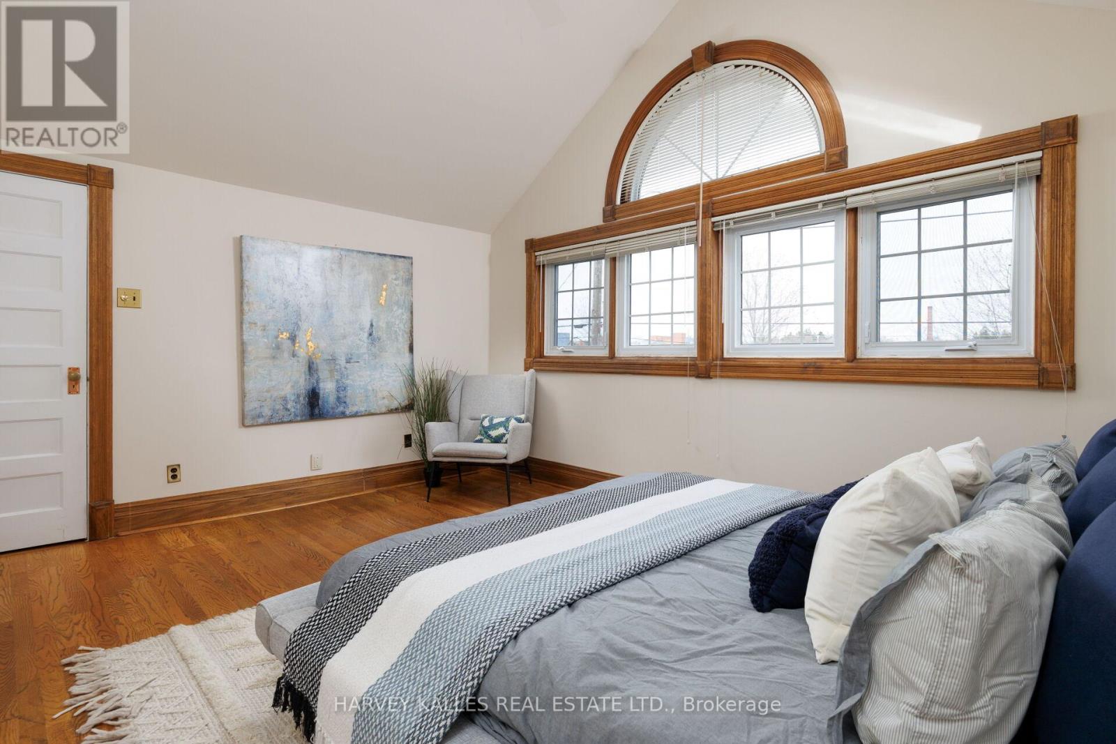 4 Twenty Third Street, Toronto, Ontario  M8V 3M7 - Photo 32 - W13010394