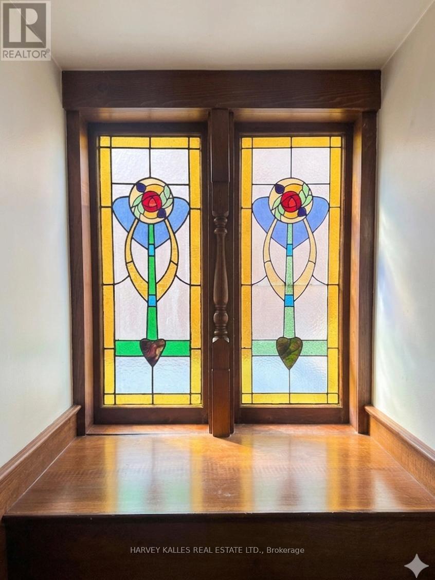 4 Twenty Third Street, Toronto, Ontario  M8V 3M7 - Photo 8 - W13010394