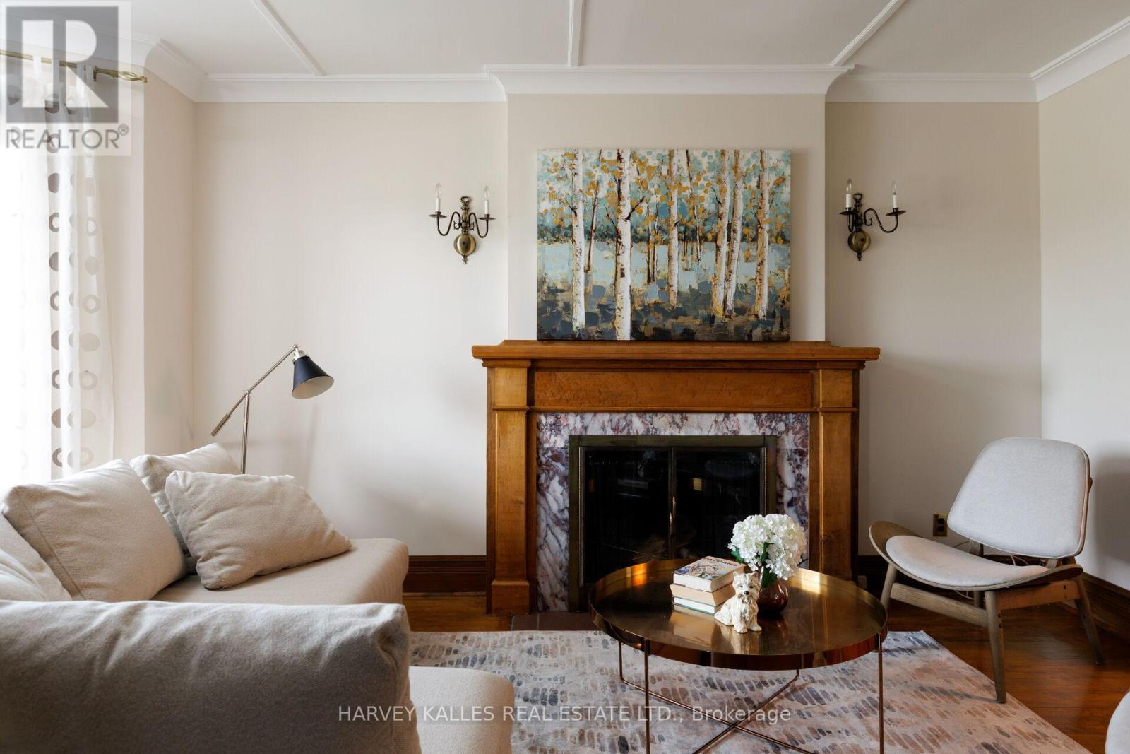 4 Twenty Third Street, Toronto, Ontario  M8V 3M7 - Photo 11 - W13010394