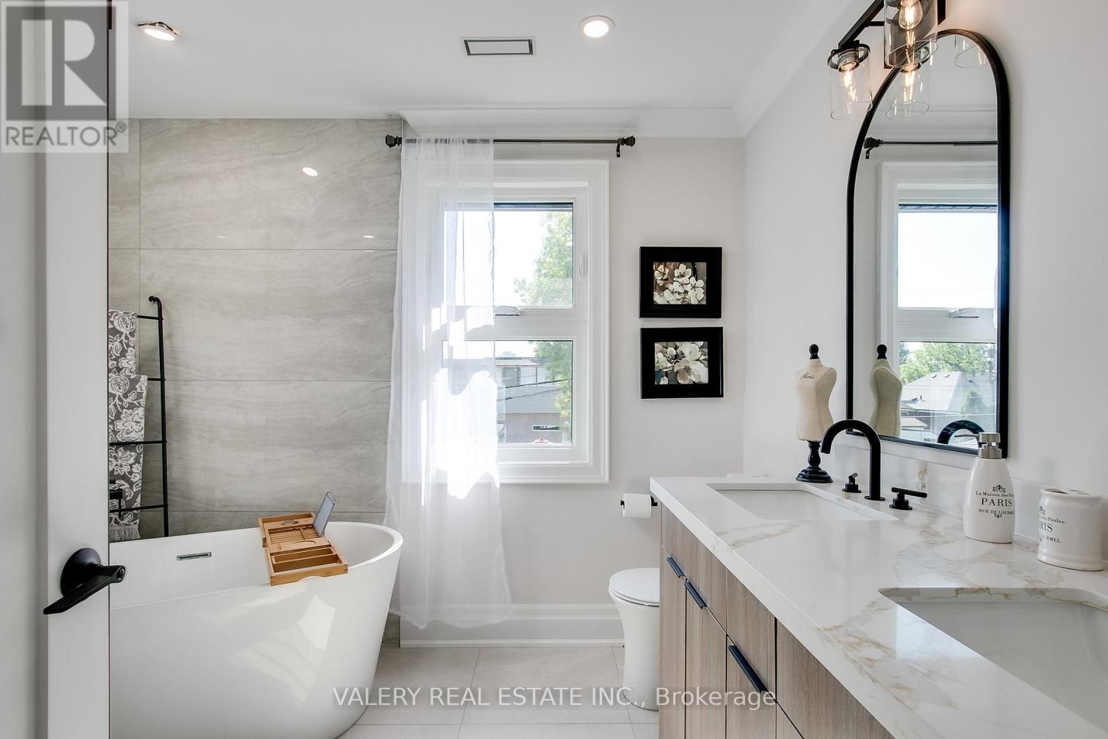 1 - 30 Morgan Avenue, Toronto, Ontario  M8Y 2Z8 - Photo 14 - W12983194