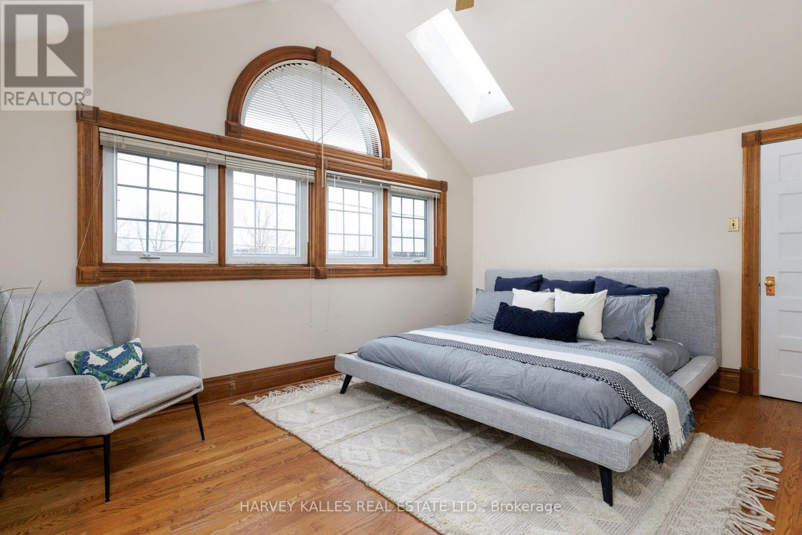 4 Twenty Third Street, Toronto, Ontario  M8V 3M7 - Photo 31 - W13010394